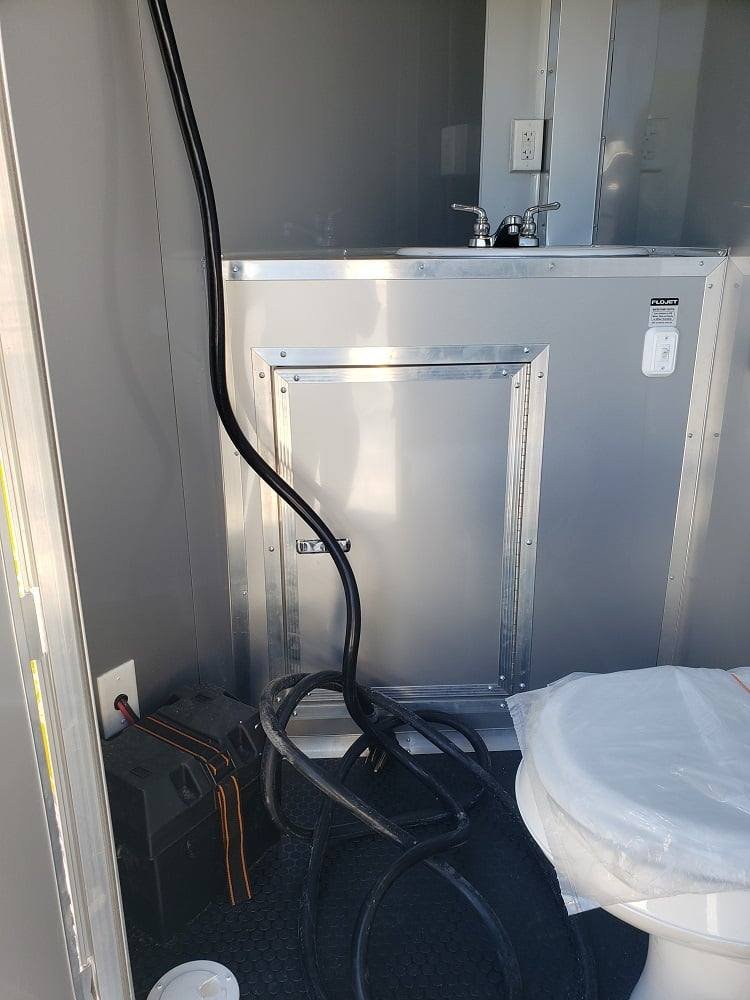 8.5′ x 28′ Yellow Food Concession Trailer With Appliances — photo 10