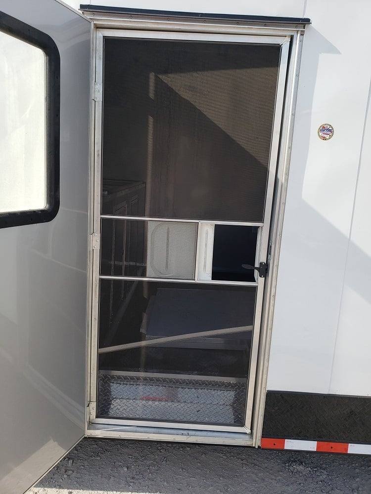 8.5′ x 40′ White Gooseneck Concession Food Trailer — photo 4