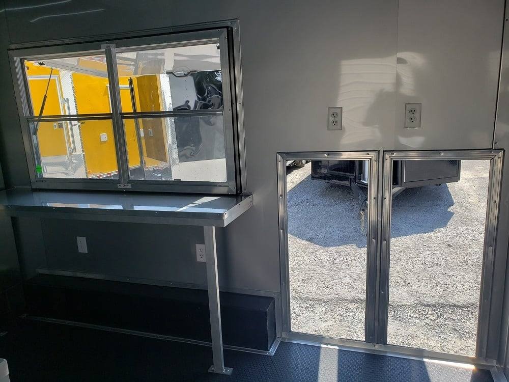8.5′ x 18′ White Concession Food Trailer Ice Cream Vending — photo 2