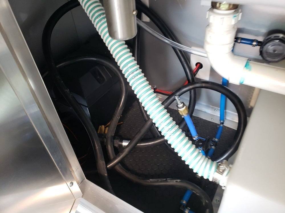 8.5′ x 20′ White Concession Food Trailer — photo 12