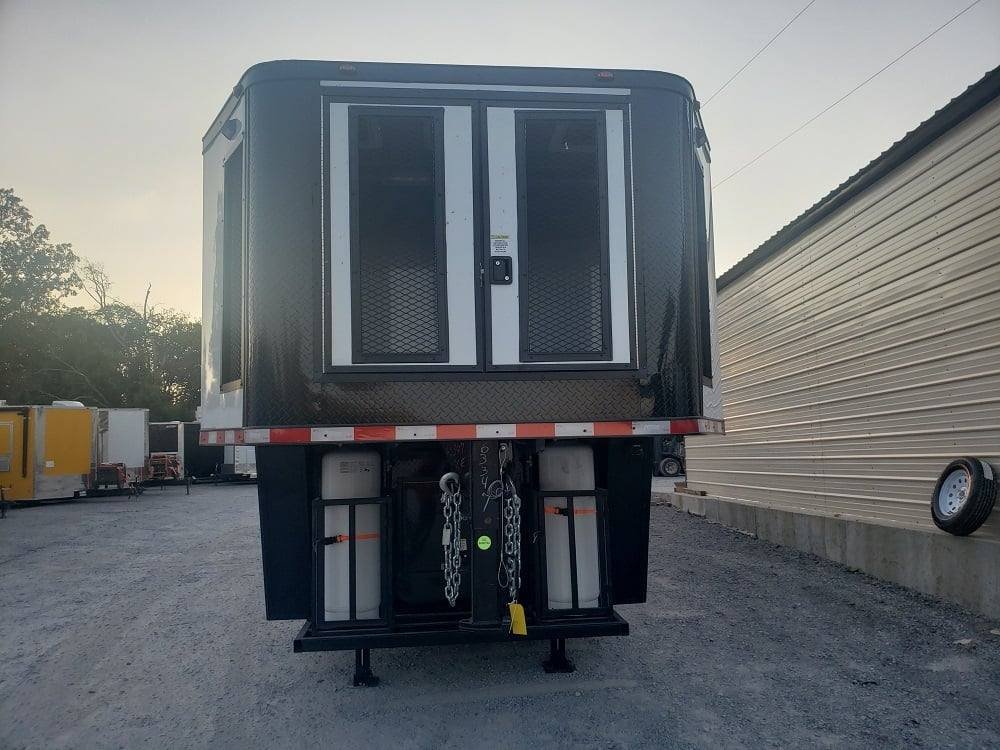 8.5′ x 40′ White Gooseneck Concession Food Trailer With Appliances — photo 9
