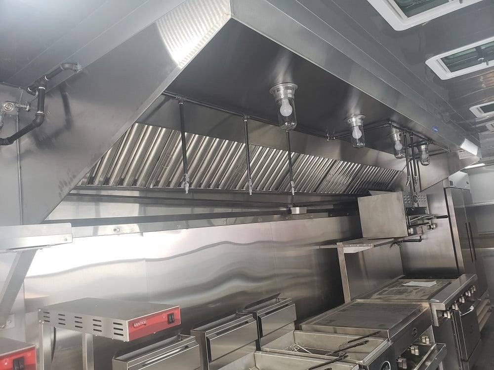 8.5′ x 40′ White Gooseneck Concession Food Trailer With Appliances — photo 6