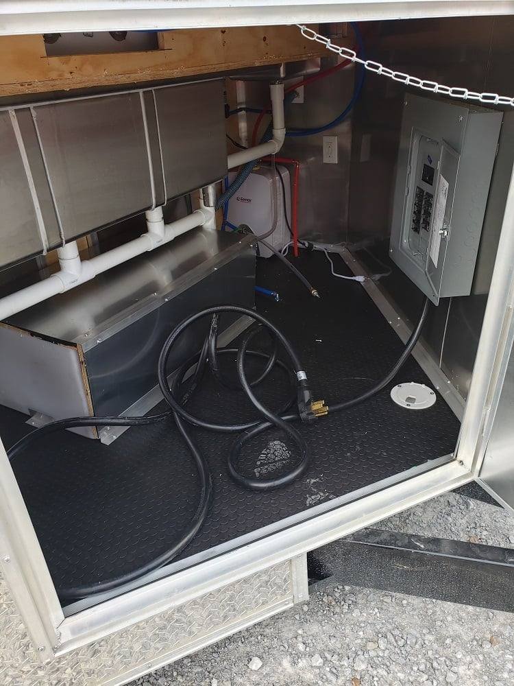 8.5′ x 20′ Victory Red Vending Concession Food Trailer — photo 10