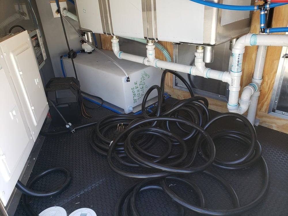8.5′ x 20′ Yellow Event Catering Concession Food Trailer — photo 2