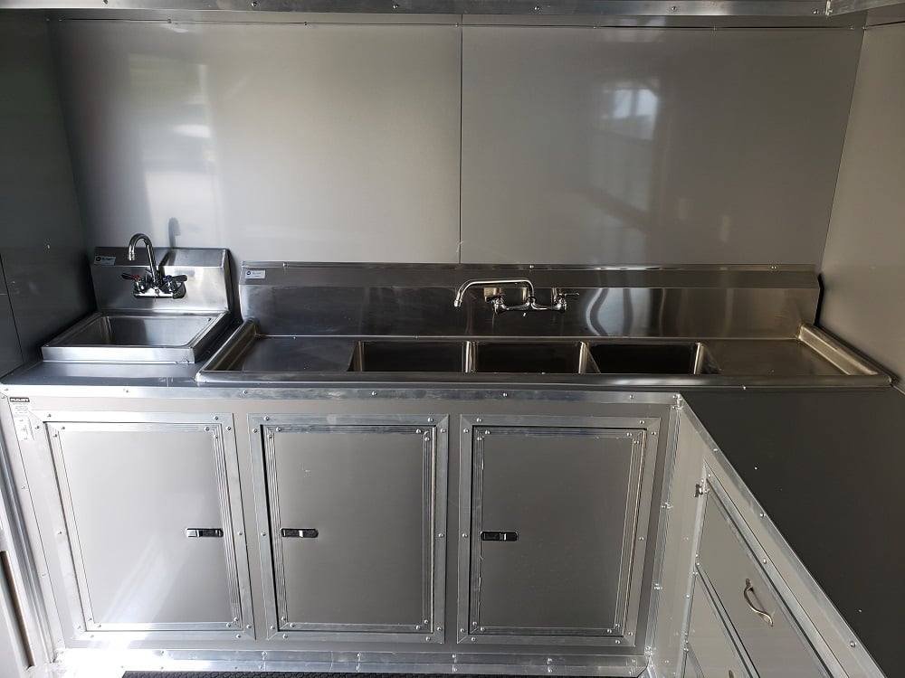 Black 8.5′ x 28′ BBQ Porch Concession Food Trailer — photo 9