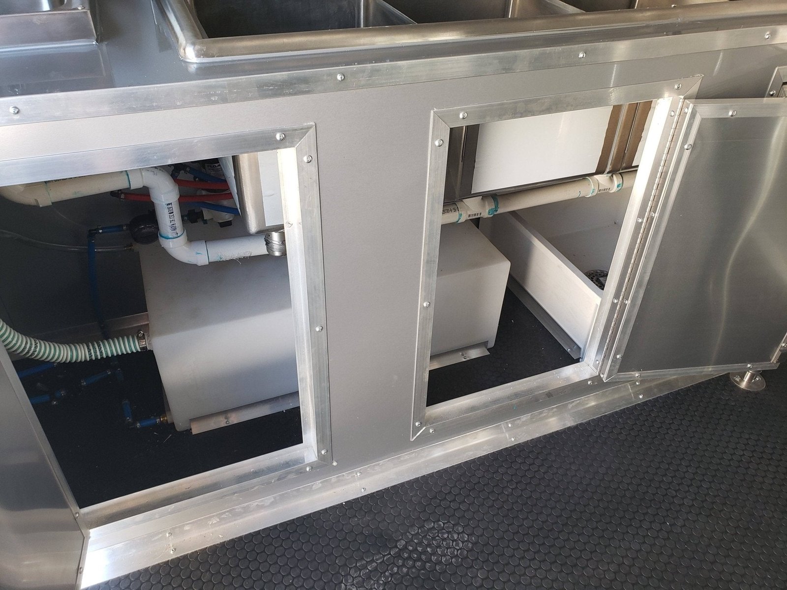 8.5′ x 24′ White Concession Food Trailer with Black Out Package — photo 3