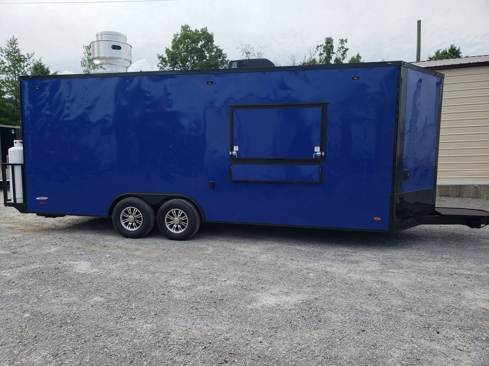 8.5′ x 22′ Cobalt Blue Concession Food Trailer with Restroom and Appliances — photo 14