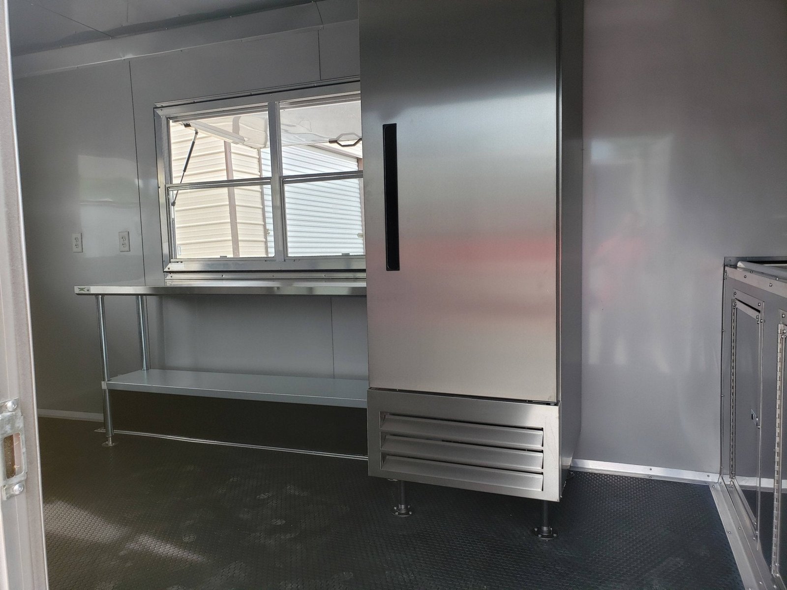 8.5′ x 16′ Penske Yellow Ice Cream Food Concession Trailer — photo 4