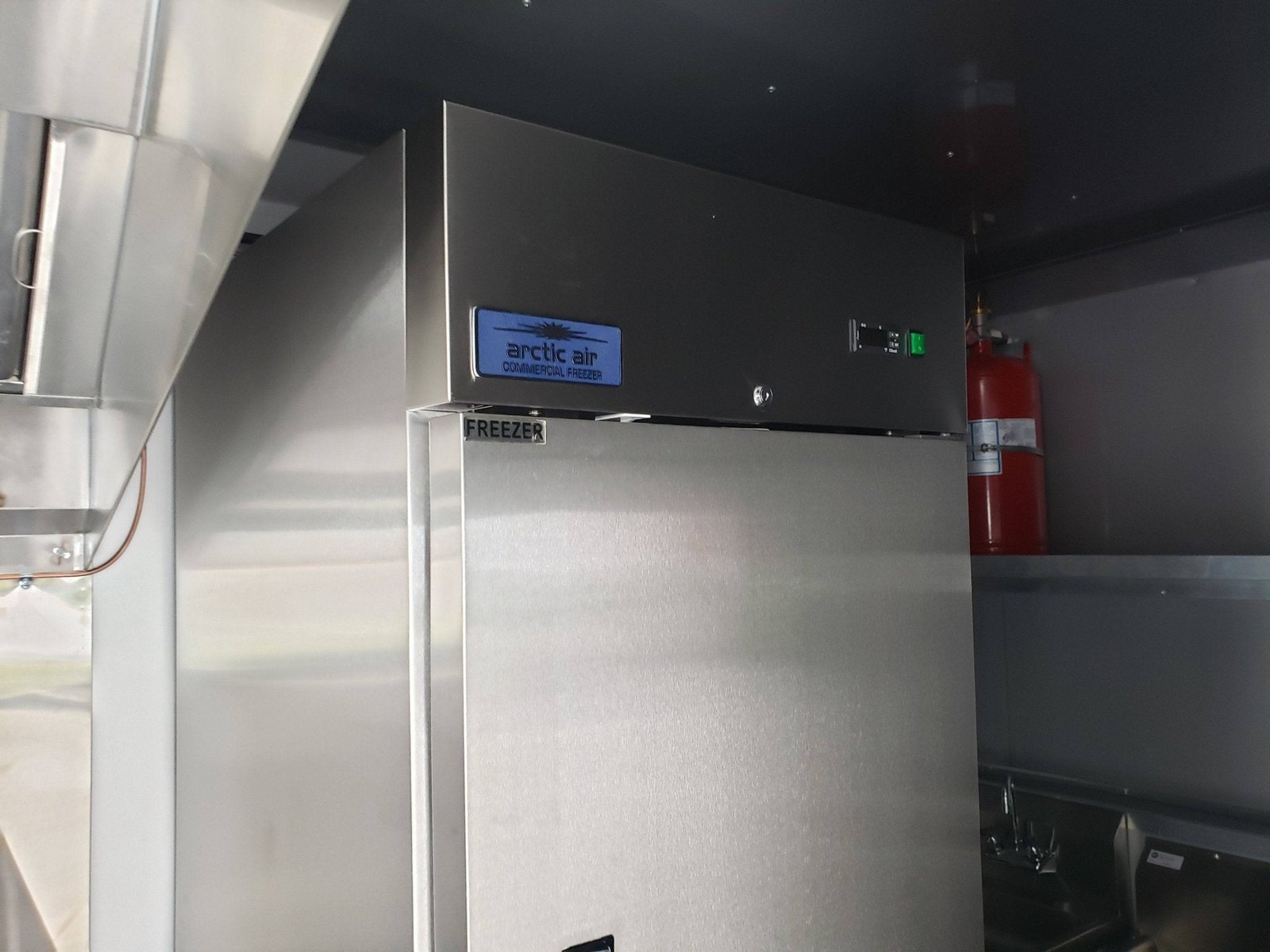 8.5′ x 28′ Brandy Wine BBQ Vending Concession Trailer — photo 4