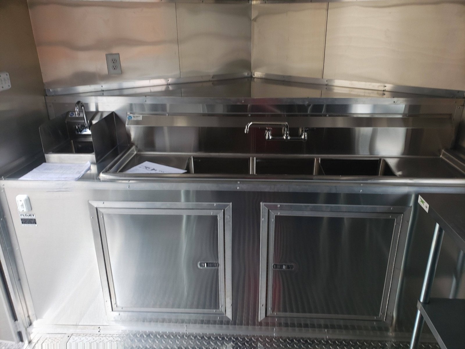 8.5′ x 20′ Orange And Black Food Catering Concession Trailer With Appliances — photo 4
