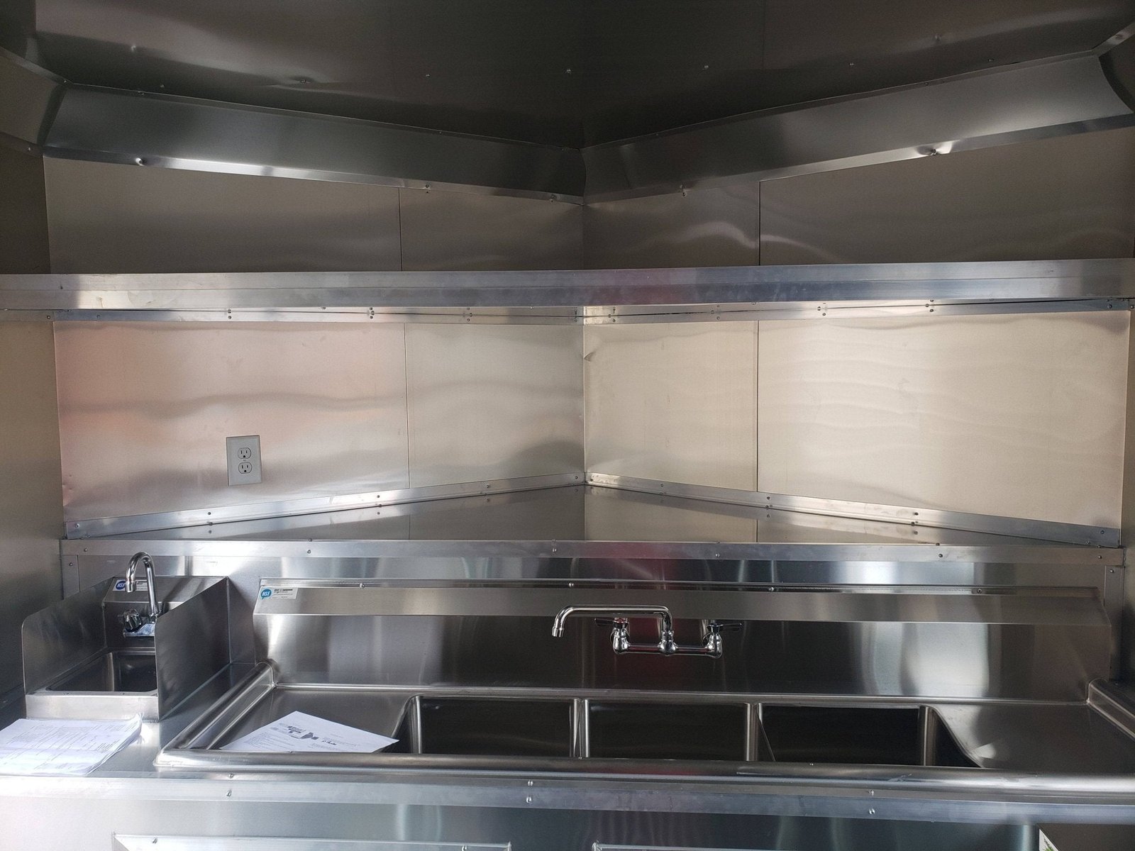 8.5′ x 20′ Orange And Black Food Catering Concession Trailer With Appliances — photo 13