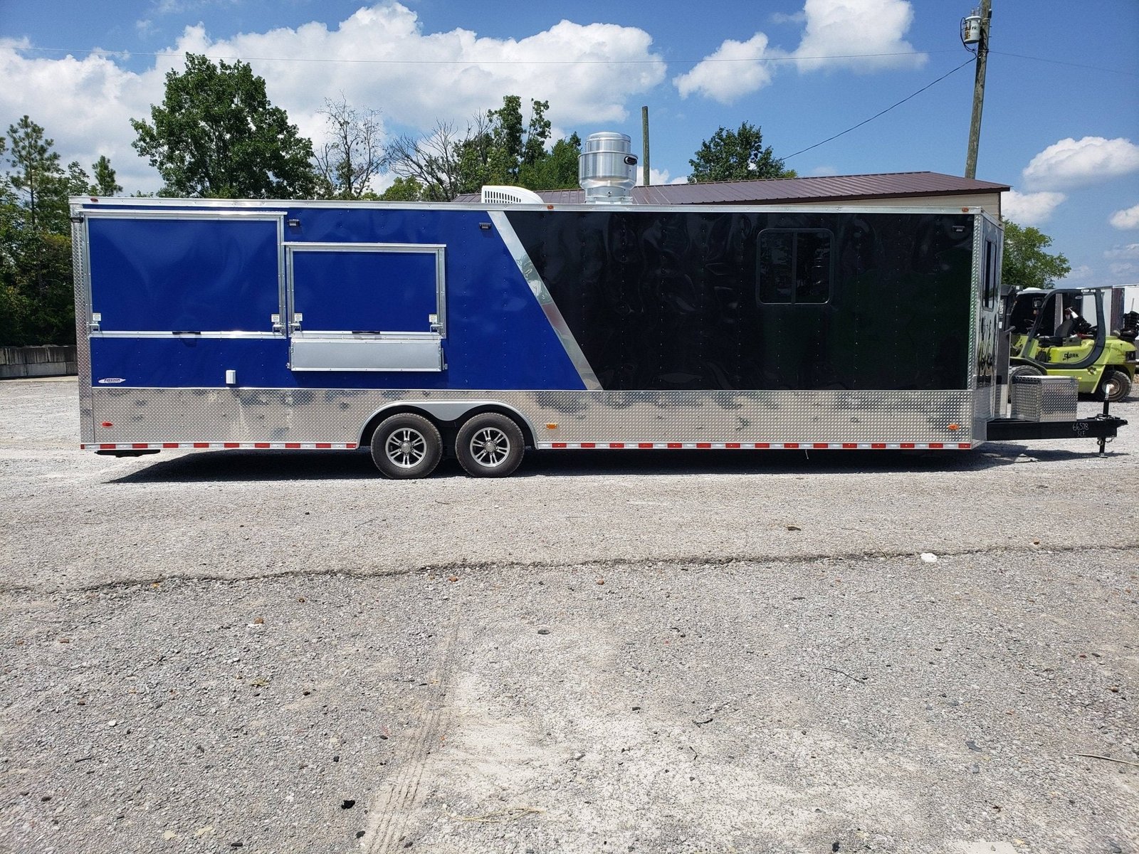 8.5′ x 30′ Black and Cobalt Blue BBQ Porch Style Concession Trailer — photo 9