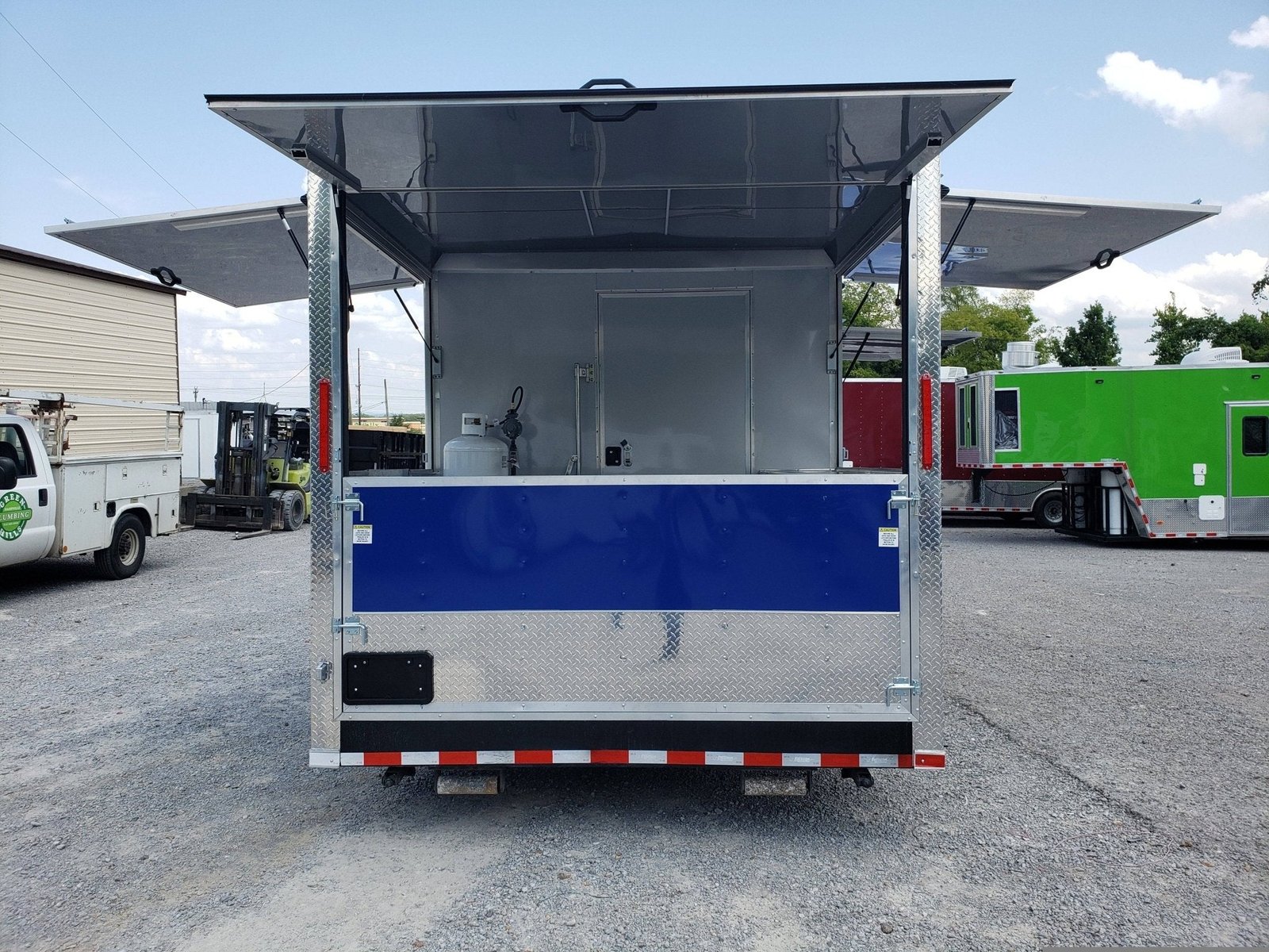 8.5′ x 30′ Black and Cobalt Blue BBQ Porch Style Concession Trailer — photo 12