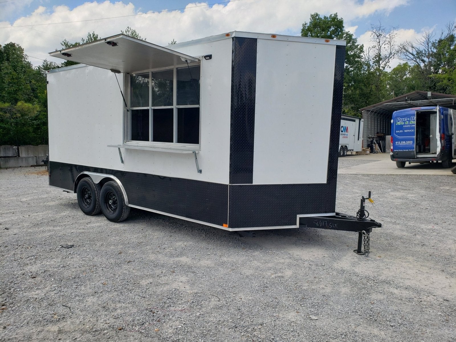 8.5′ x 18′ White Pizza Vending Concession Food Trailer
