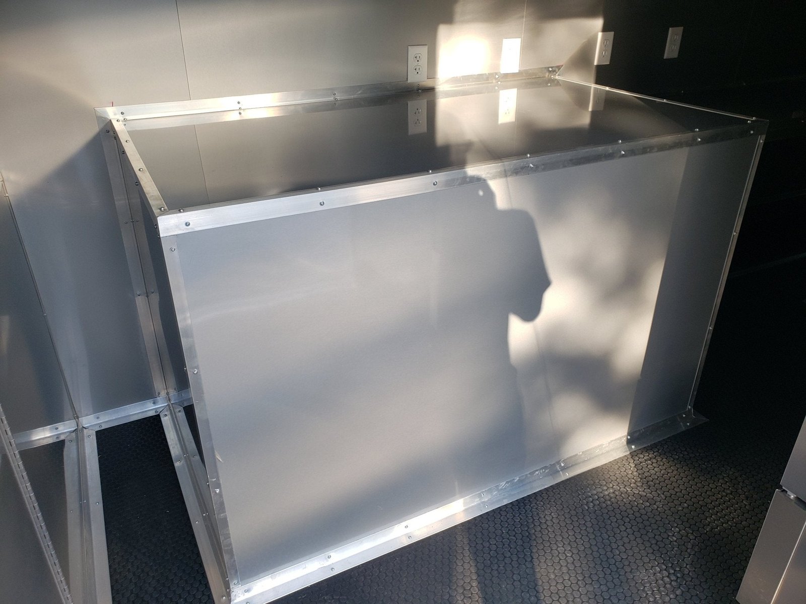 8.5′ x 24′ White Food Vending Concession Trailer With Appliances — photo 12
