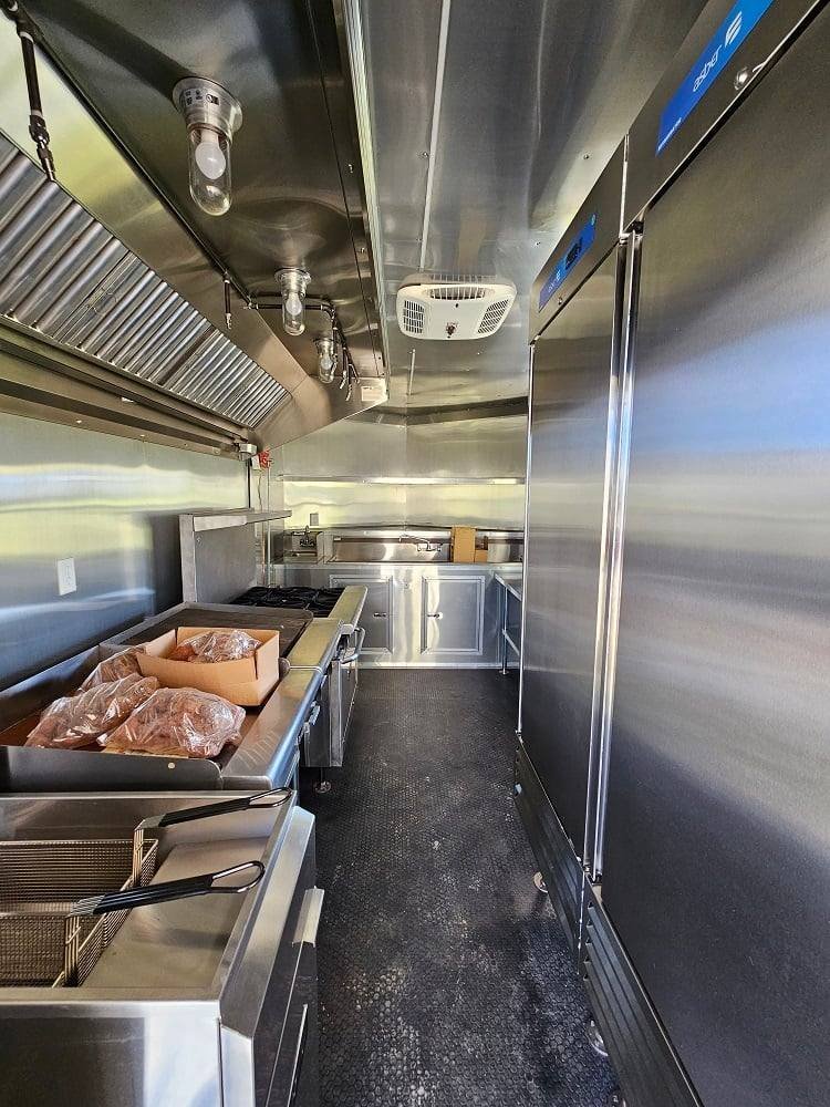 8.5′ X 22′ White Concession Trailer BBQ Porch Food Event Catering — photo 14