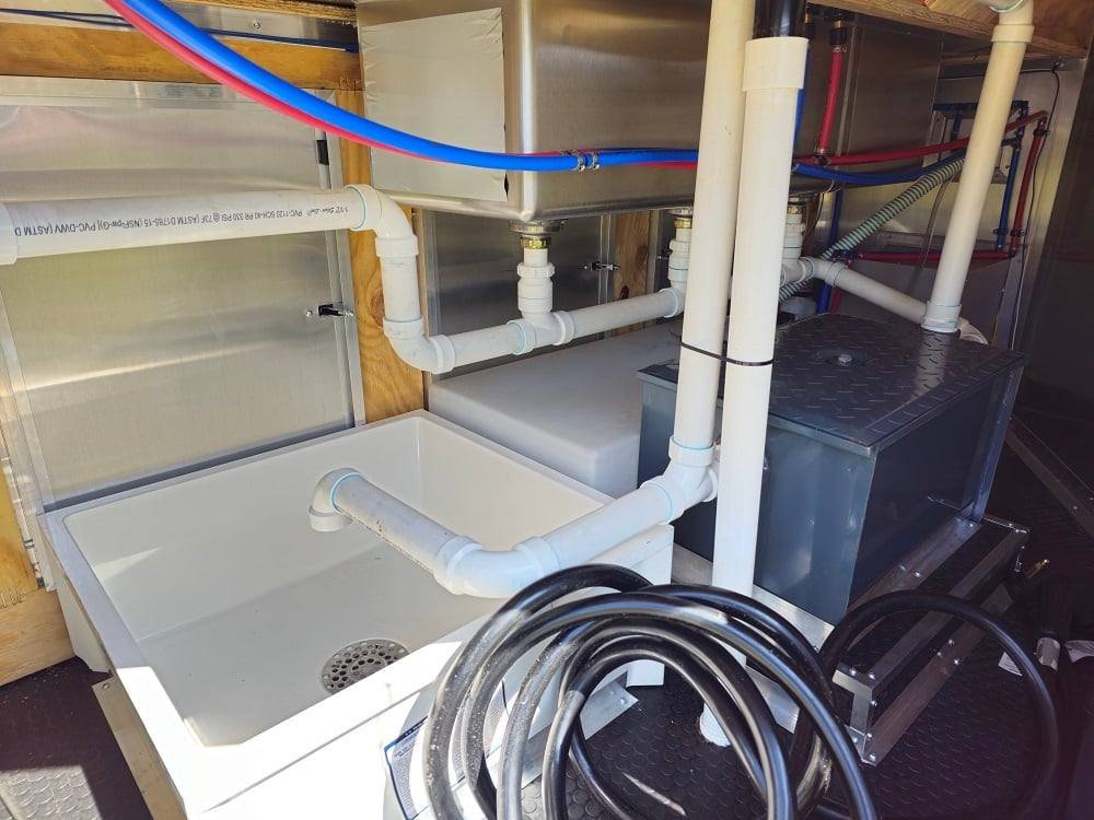 8.5′ X 22′ White Concession Trailer Food Event Catering — photo 4