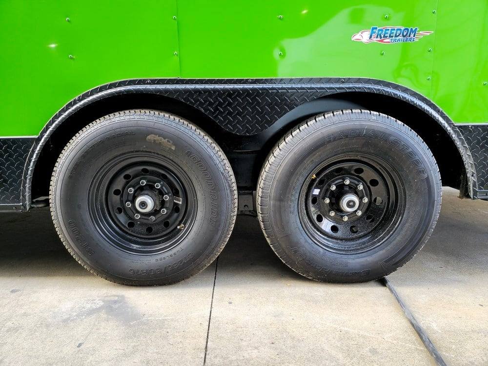 8.5′ X 26′ Lime Green Concession Trailer BBQ Food Event — photo 12