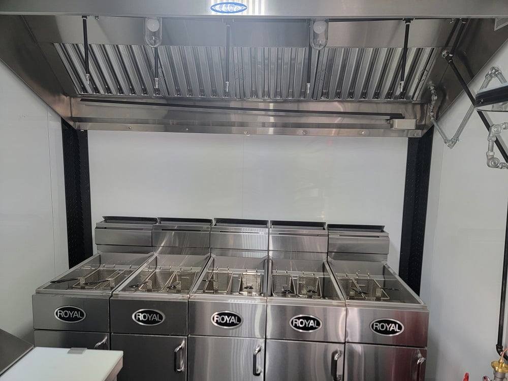8.5′ X 17′ Custom Concession Trailer Black Food Event Catering — photo 12