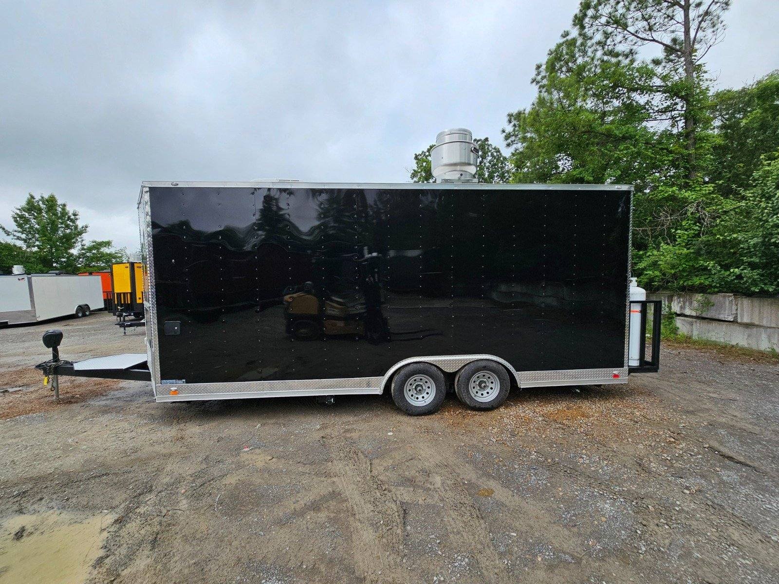 Concession Trailer 8.5′ X 20′ Food Event Catering Black — photo 8