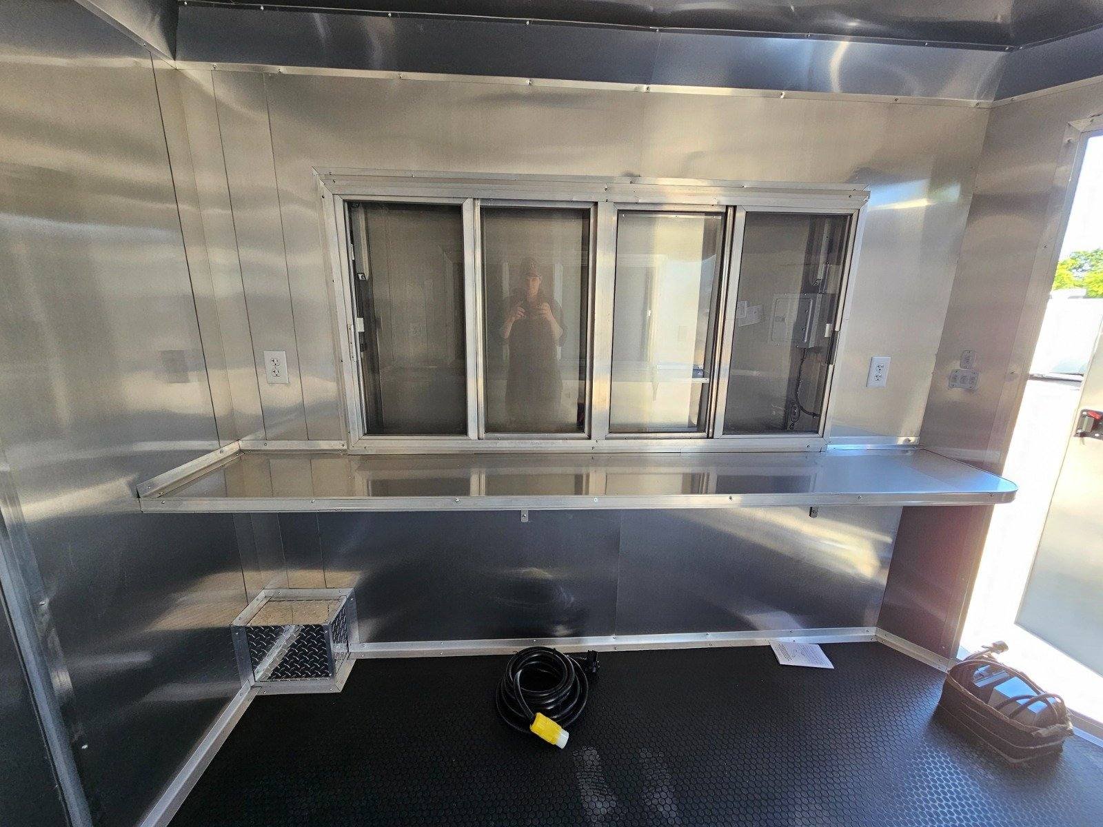 Concession Trailer 8.5′ X 18′ Red Event Ticket Booth — photo 7