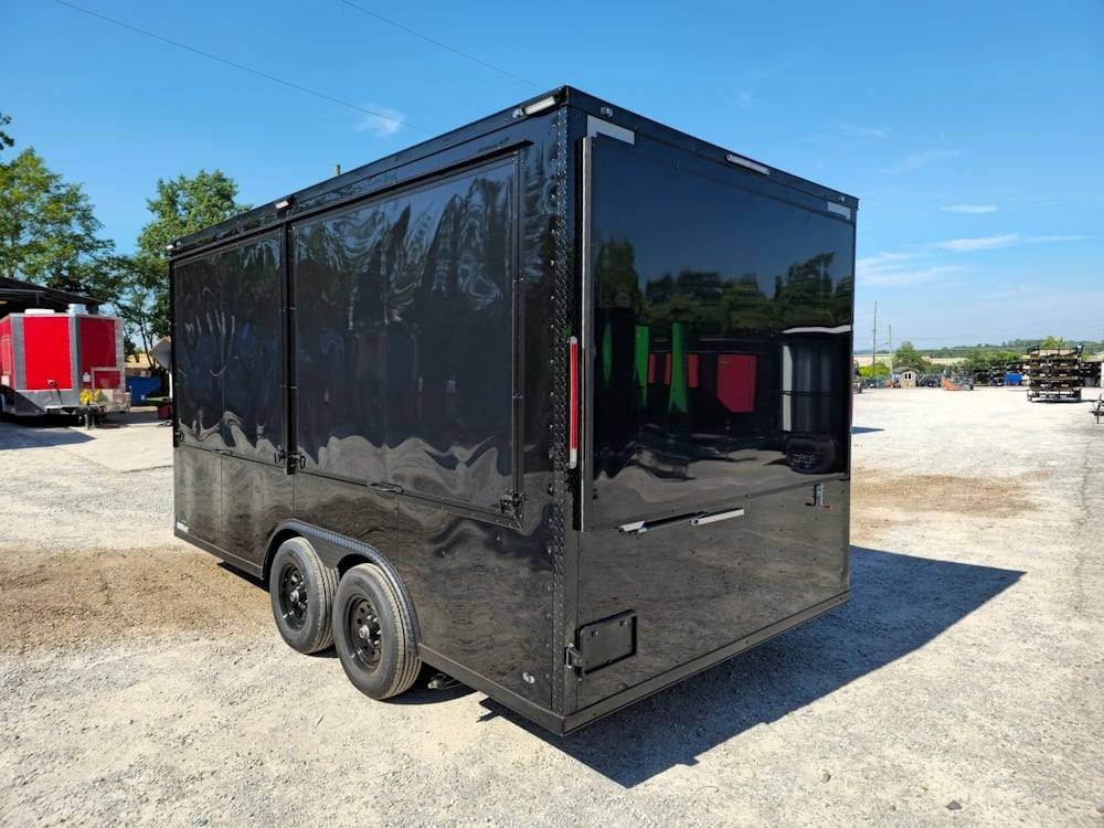 Concession Trailer Black 8.5′ X 16′ Apparel T-shirts Merchandising — photo 5
