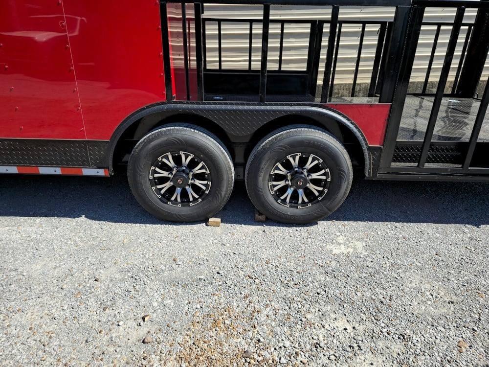 Concession Trailer 8.5′ X 26′ Red W / Blackout BBQ Event Catering — photo 8