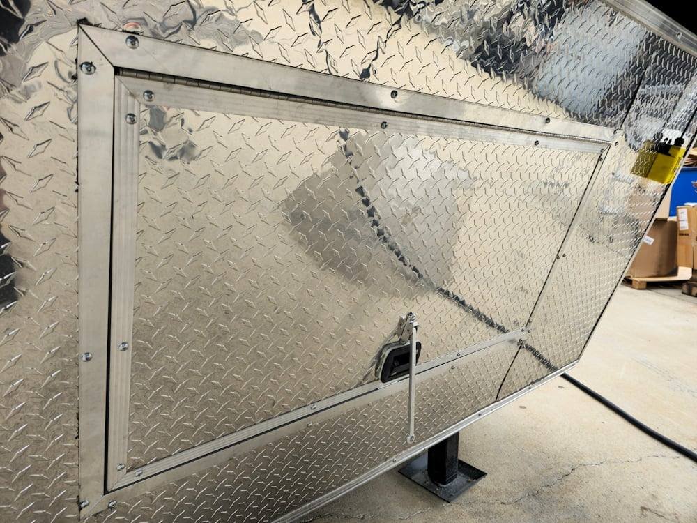 8.5′ X 44′ Silver Concession Trailer Food Event Catering — photo 4