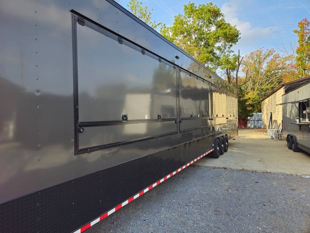 Concession Trailer 8.5′ X 53′ Gooseneck Mobile Marketing and Fireworks Trailer — photo 15