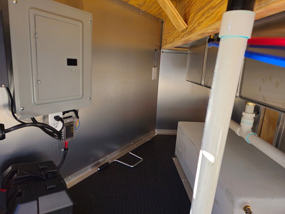 Concession Trailer 8.5′ X 20′ Silver and Black Food Event Catering — photo 3