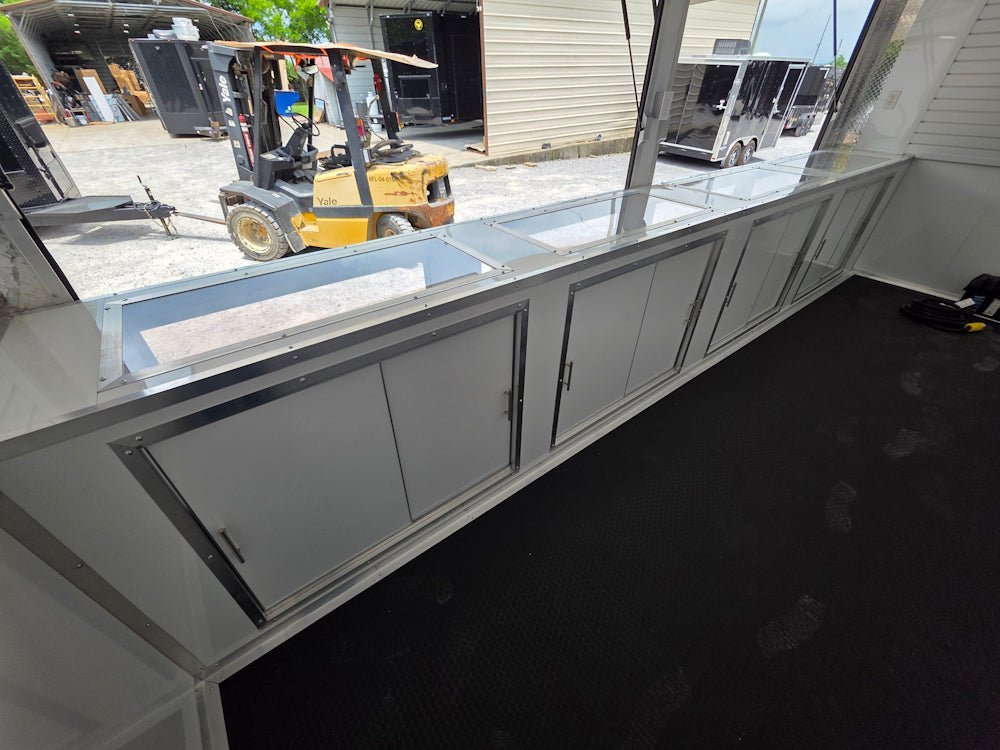 8.5′ X 18′ Concession Trailer Merchandising Event & Marketing — photo 15