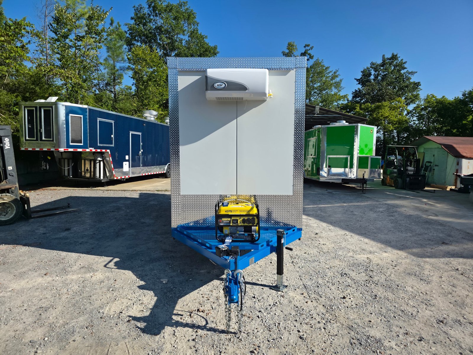 Custom 7′ X 16′ White Refrigerated Cooler and Freezer Trailer (Includes Generator) — photo 2