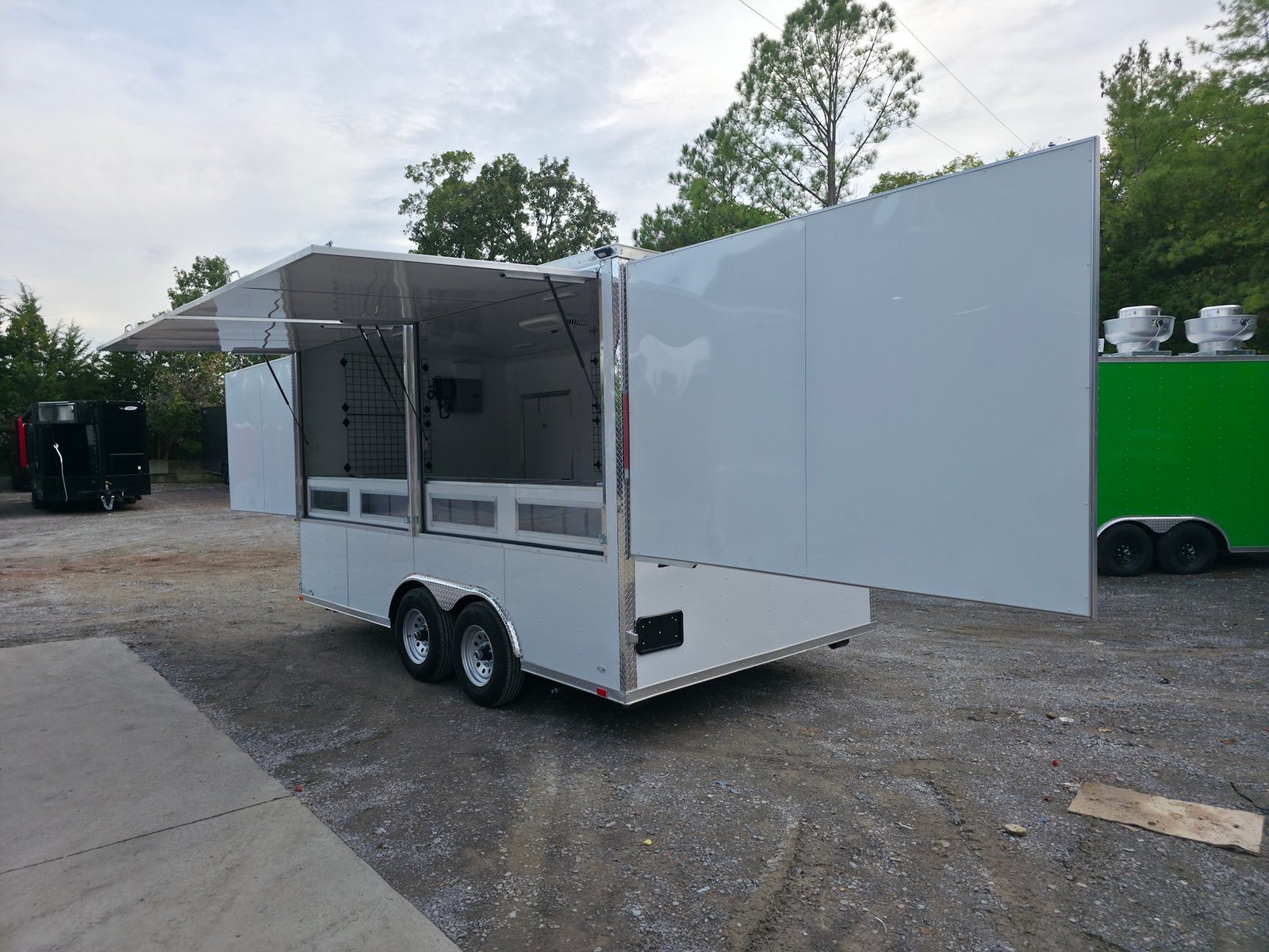 8.5′ X 16′ Merchandising & Marketing Event Trailer — photo 13