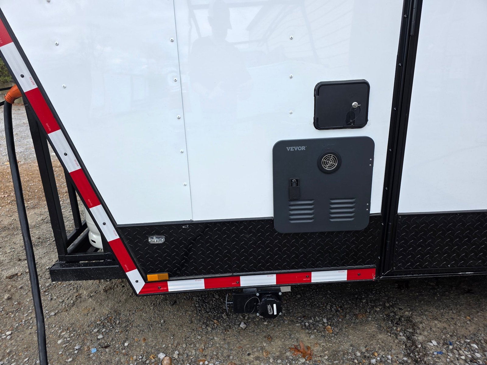8.5′ X 40′ Gooseneck White With Blackout Concession Trailer Food Event Catering — photo 5