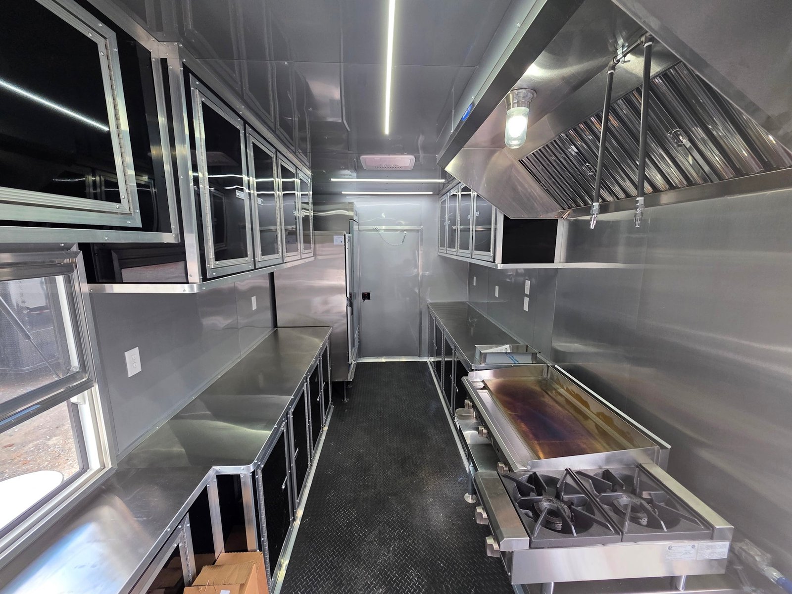 8.5′ X 40′ Gooseneck White With Blackout Concession Trailer Food Event Catering — photo 13
