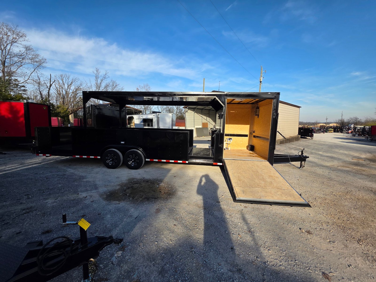 8.5′ X 30′ Custom Black With Blackout Tailgate Trailer — photo 12