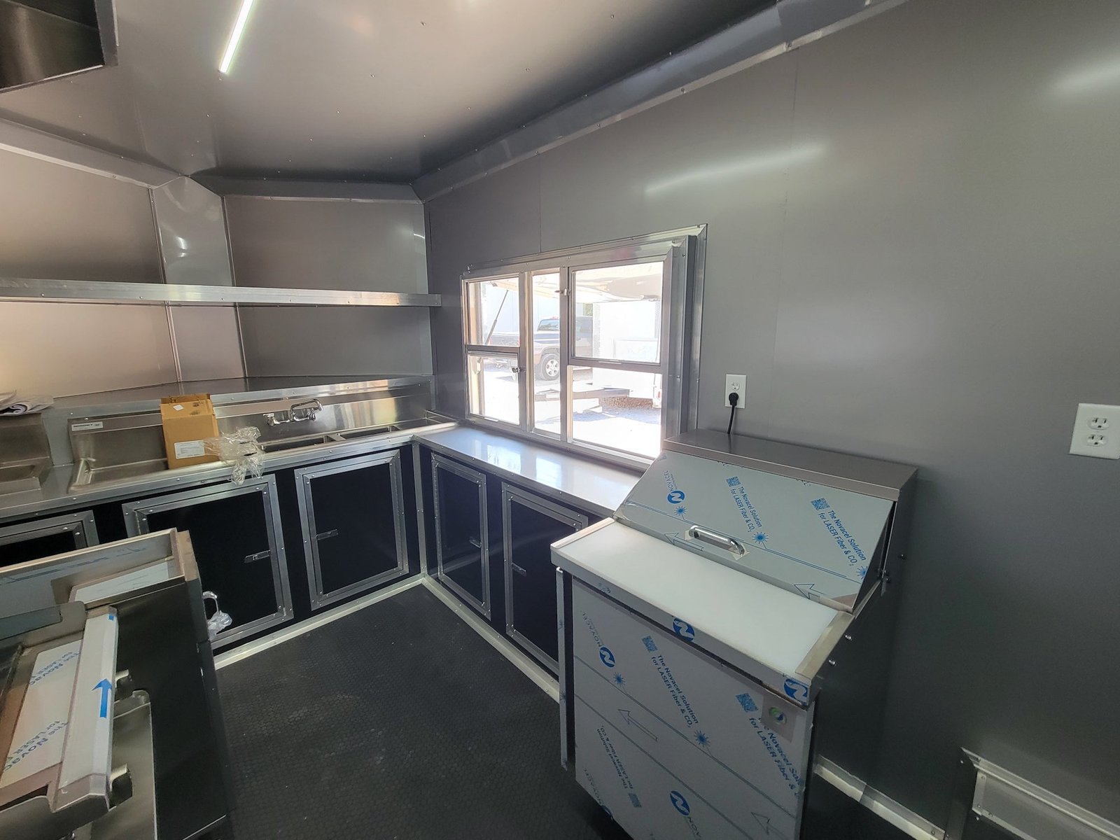 8.5′ X 22′ Concession Trailer Black With Blackout Trim 8ft BBQ Porch — photo 5
