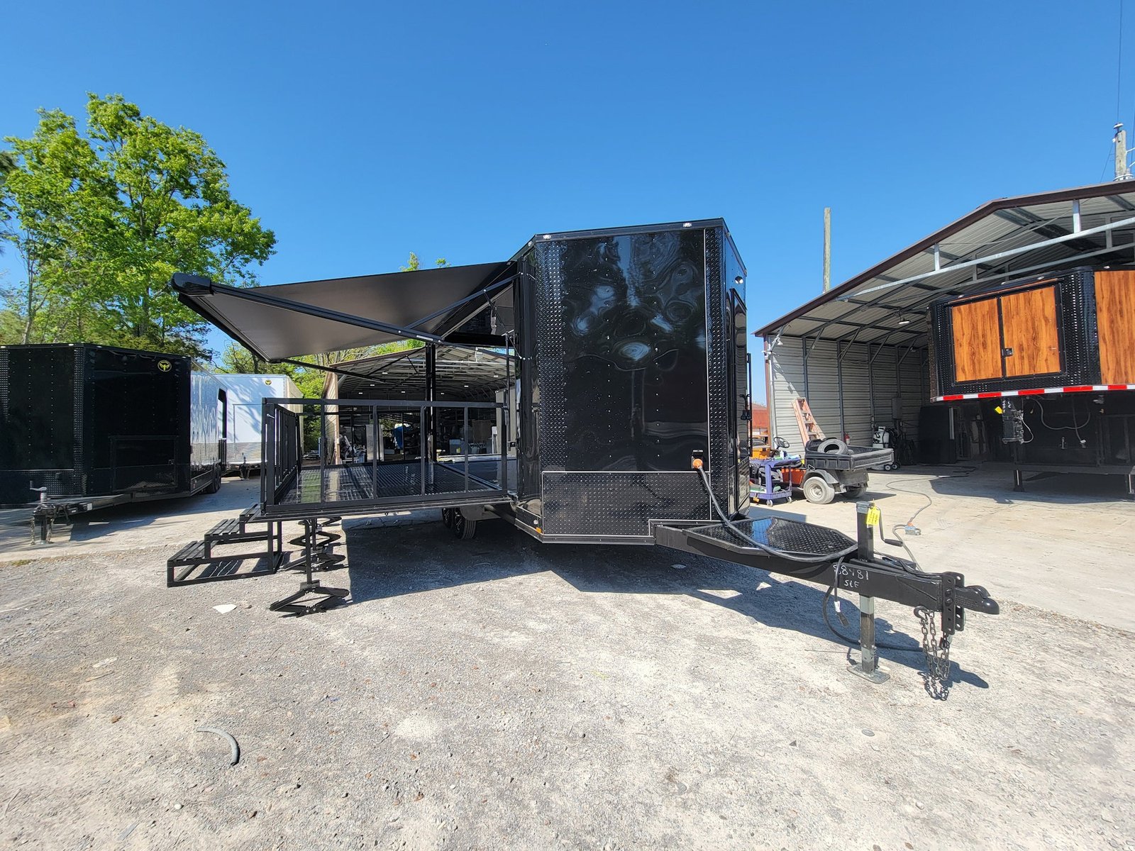 8.5′ X 18′ Custom Enclosed Stage and Event Deck over Blackout With Black Trim — photo 2