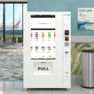 Titan Series 45 smart ice cream vending machine - view 3