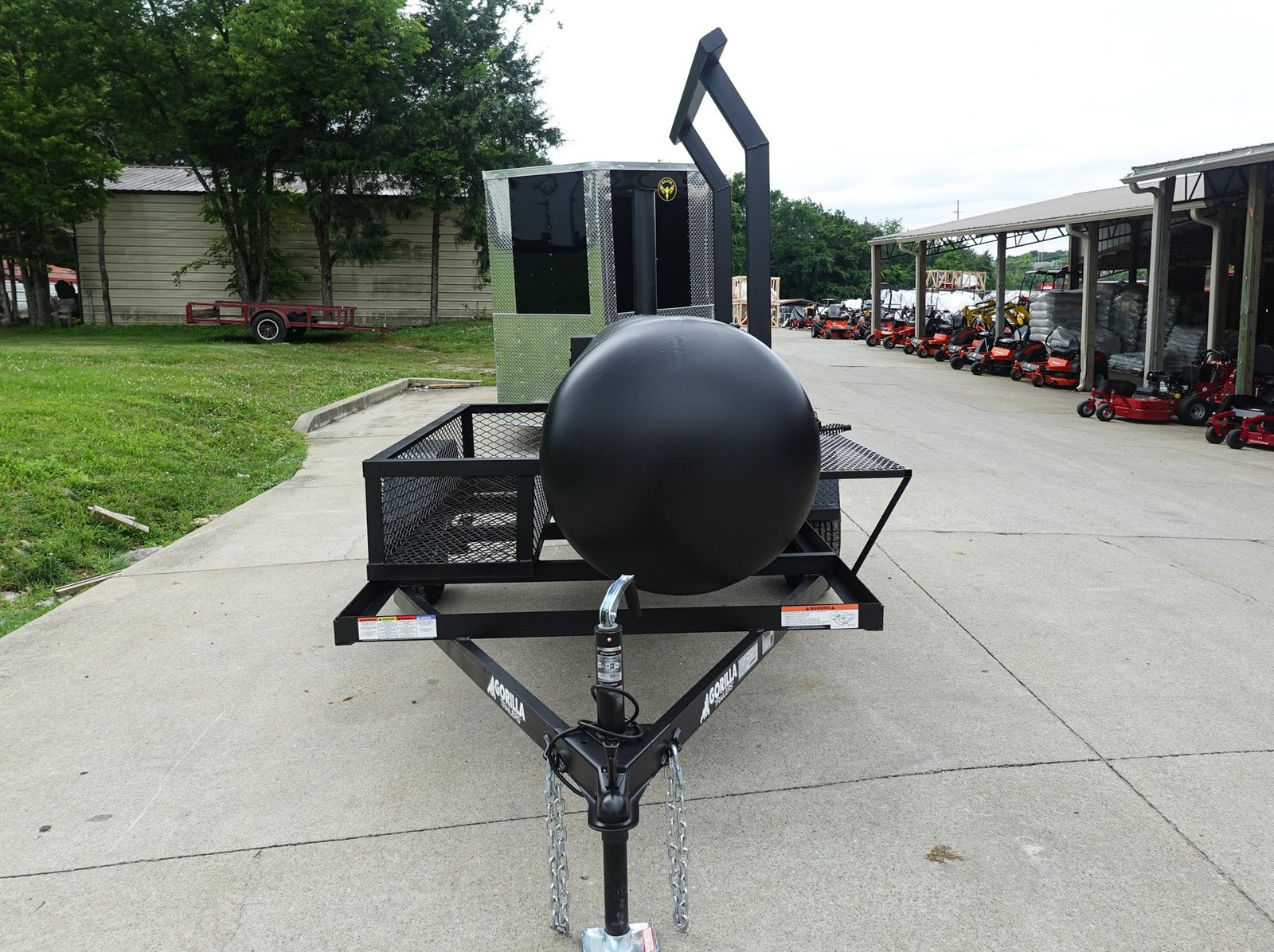 330 GAL Smoker Single Door With CounterWeight with Double Racks — photo 2