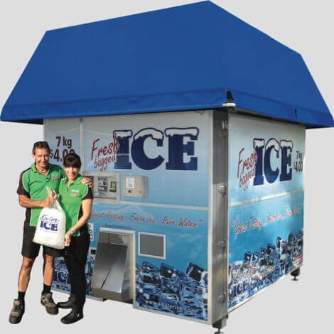 IM2500-Series-II-05.jpg IM2500 ice vending machine front view - view 4