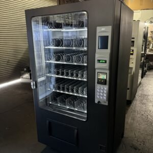 Refurbished AMS 39 snack vending machine with Sensit 3 sensor and glass front - view 4
