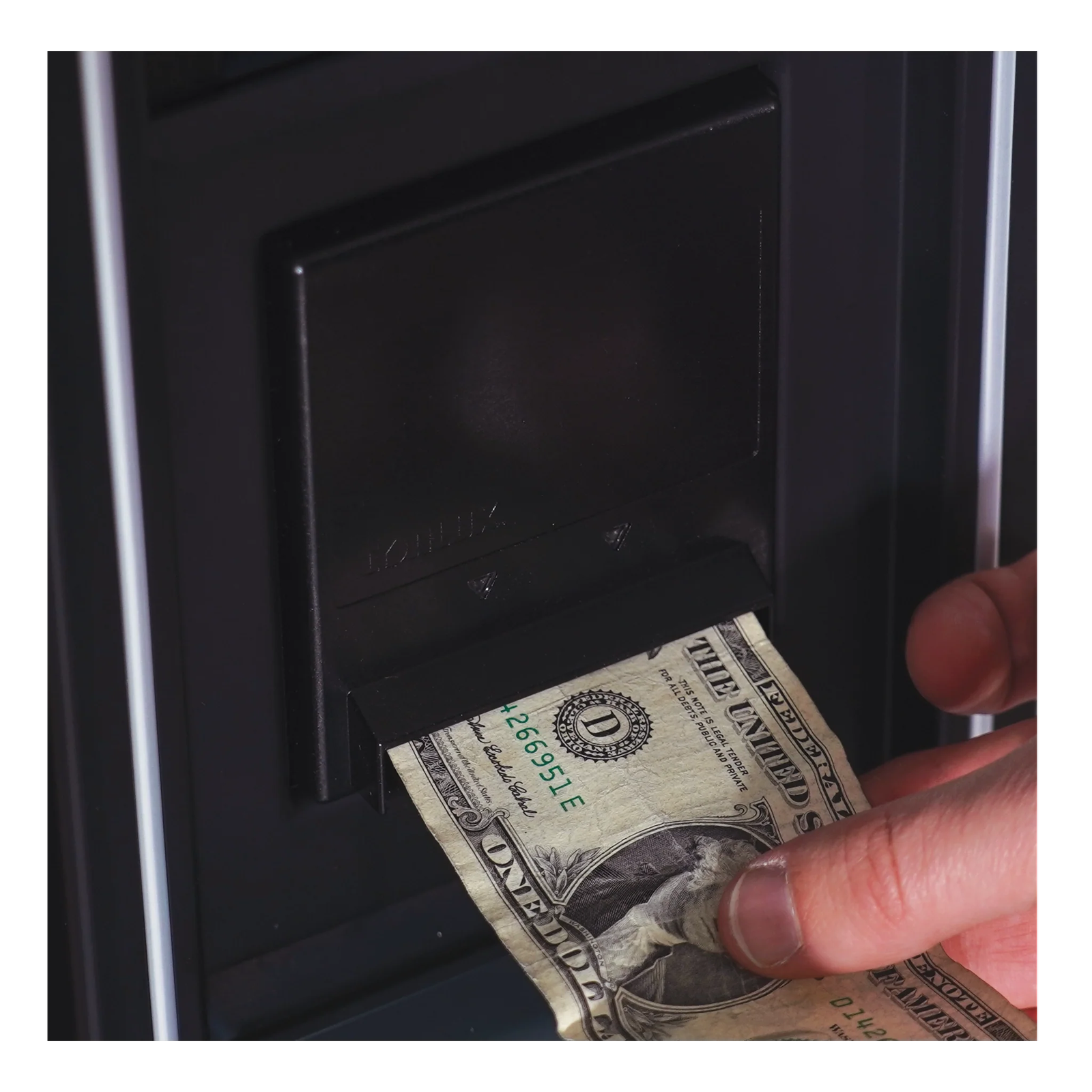 cold-drink-elevator-vending-machine-8.png