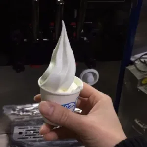 Used soft serve ice cream maker vending machine with LCD interface - view 5