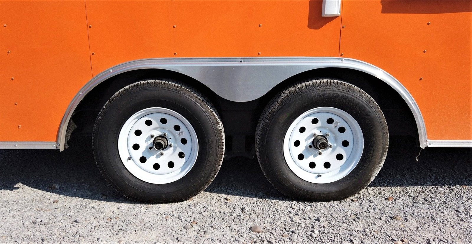 8.5′ x 16′ Orange Concession Food Trailer With Appliances — photo 3