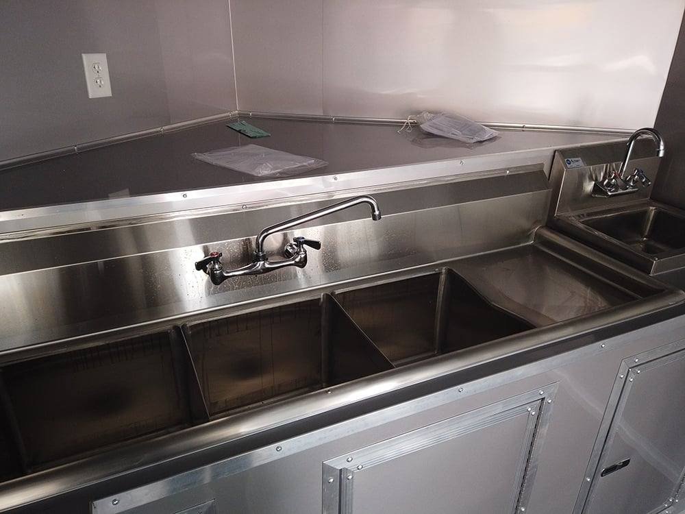 8.5′ x 20′ Charcoal Grey Concession Food Trailer — photo 6