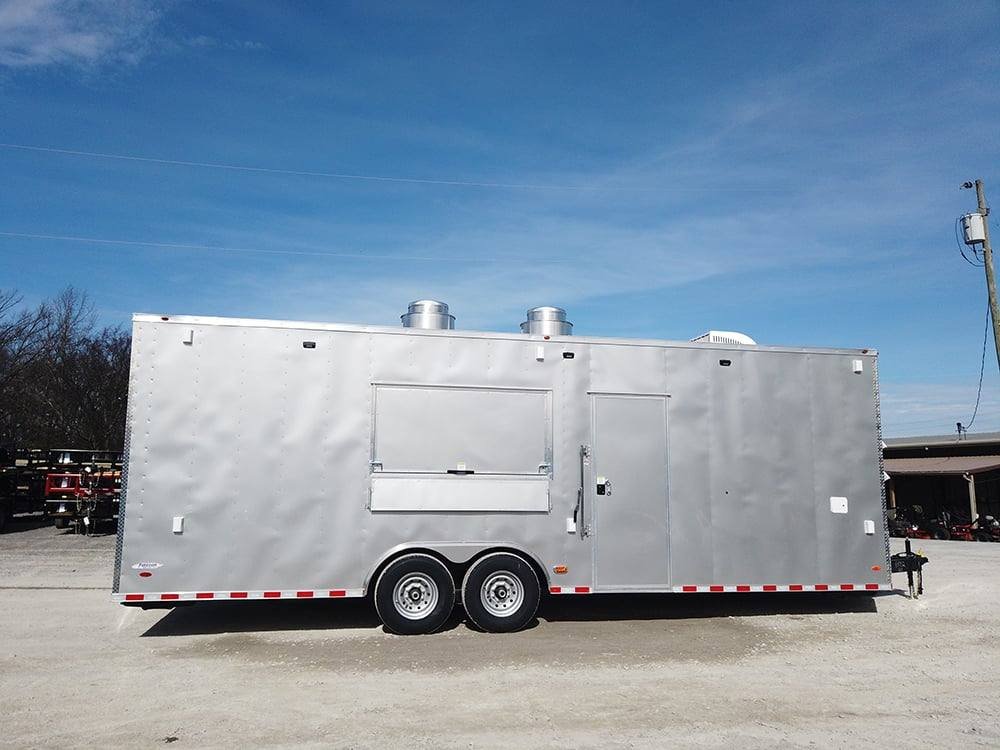 8.5′ x 26′ Silver Frost Concession Food Trailer