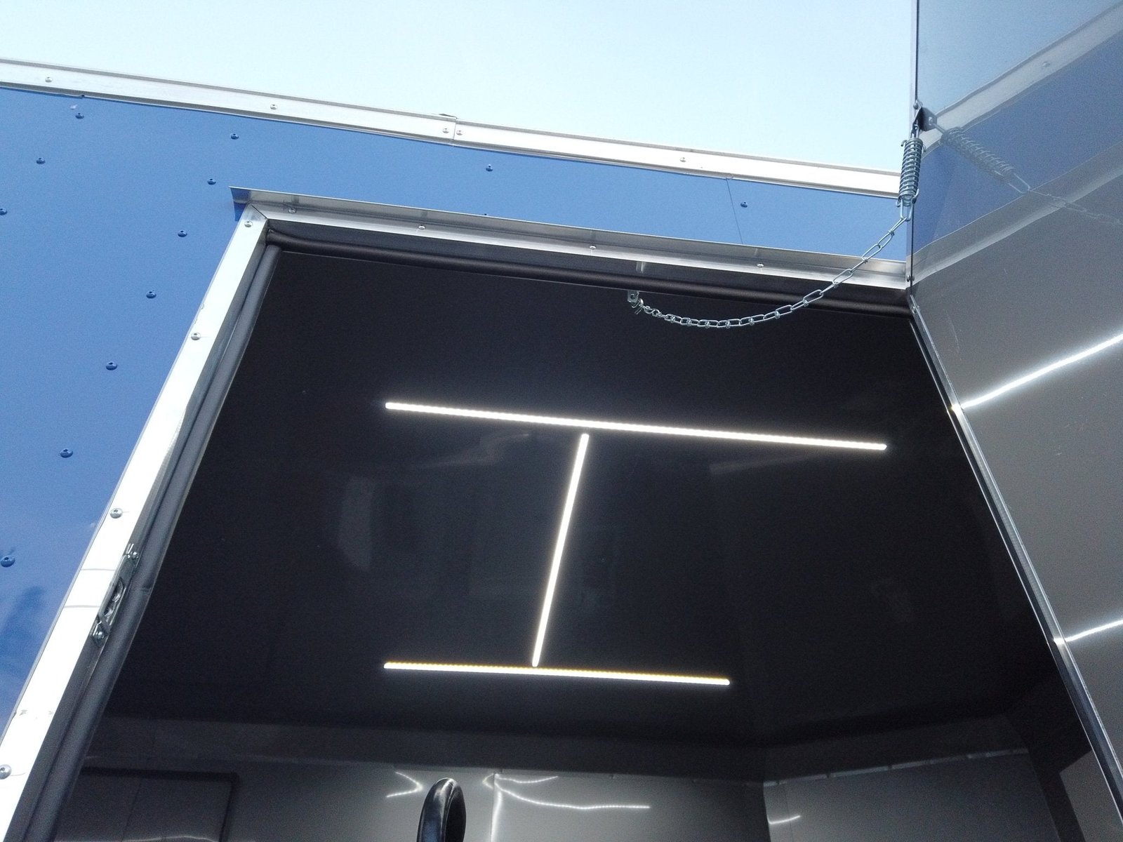 8.5′ x 46′ Cobalt Blue Gooseneck Concession Trailer (Without Appliances) — photo 4