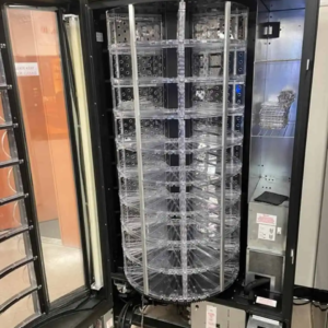 Used Crane Shoppertron food machine, rotating carousel fresh-food vendor - view 2