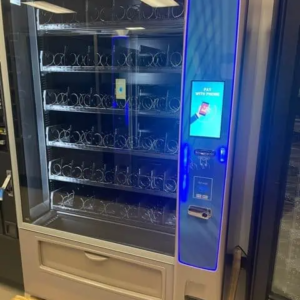Used Crane Merchant 6 Media 187 snack vending machine, six-wide touchscreen - view 3